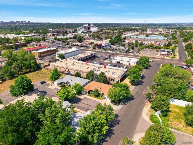 2206 S Iola St, Aurora, CO 80014