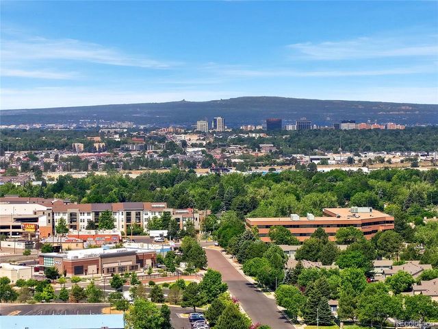 2206 S Iola St, Aurora, CO 80014