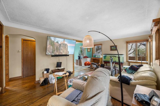 5510 James Avenue N, Brooklyn Center, MN 55430