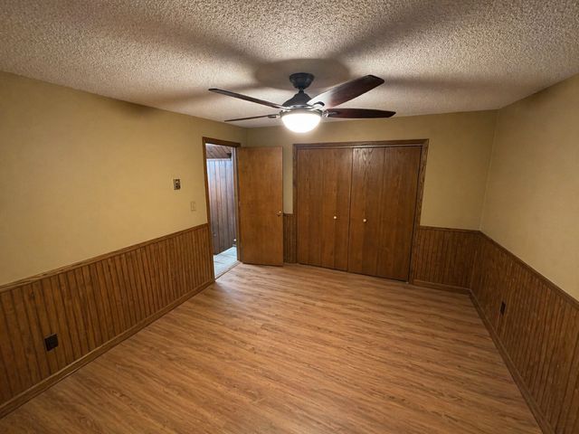 5510 James Avenue N, Brooklyn Center, MN 55430