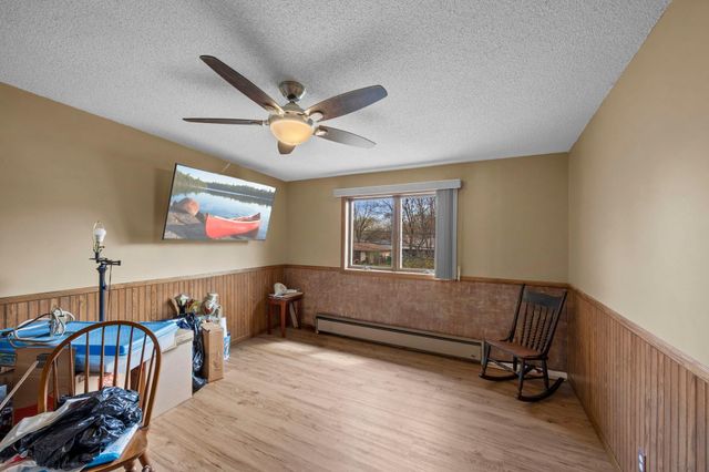 5510 James Avenue N, Brooklyn Center, MN 55430