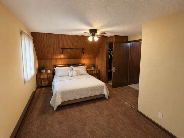 5510 James Avenue N, Brooklyn Center, MN 55430