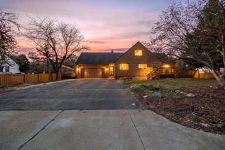 5510 James Avenue N, Brooklyn Center, MN 55430