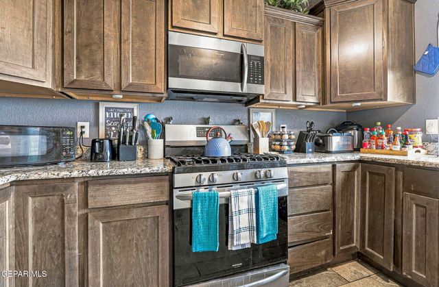 11416 FRED MARTI Lane, El Paso, TX 79936