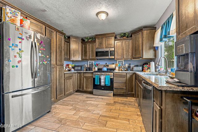 11416 FRED MARTI Lane, El Paso, TX 79936