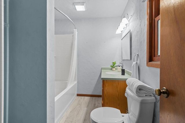 340 WESTBROOK DRIVE, Oshkosh, WI 54904