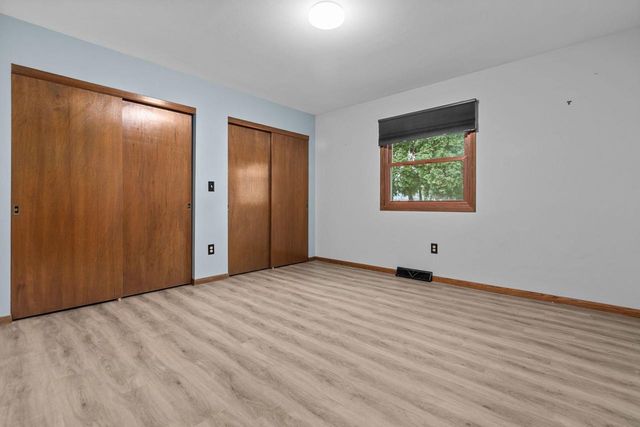 340 WESTBROOK DRIVE, Oshkosh, WI 54904