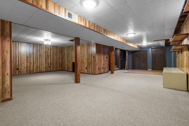 340 WESTBROOK DRIVE, Oshkosh, WI 54904