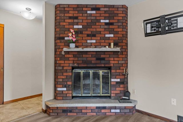 340 WESTBROOK DRIVE, Oshkosh, WI 54904