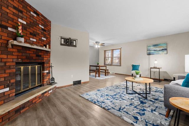 340 WESTBROOK DRIVE, Oshkosh, WI 54904