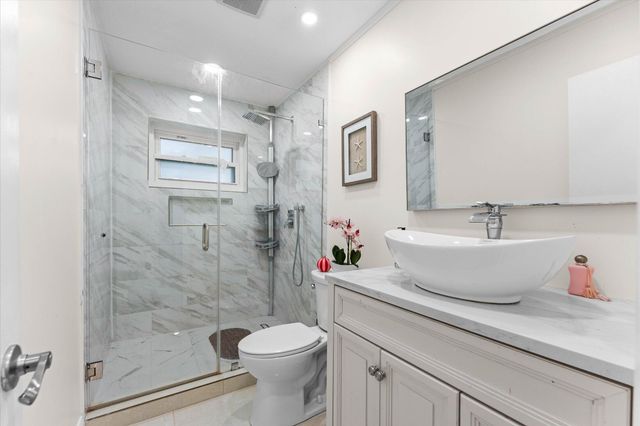 8951 SW 51st Place, Cooper City, FL 33328
