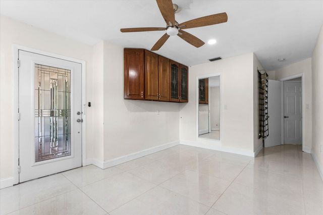 8951 SW 51st Place, Cooper City, FL 33328