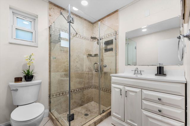 8951 SW 51st Place, Cooper City, FL 33328