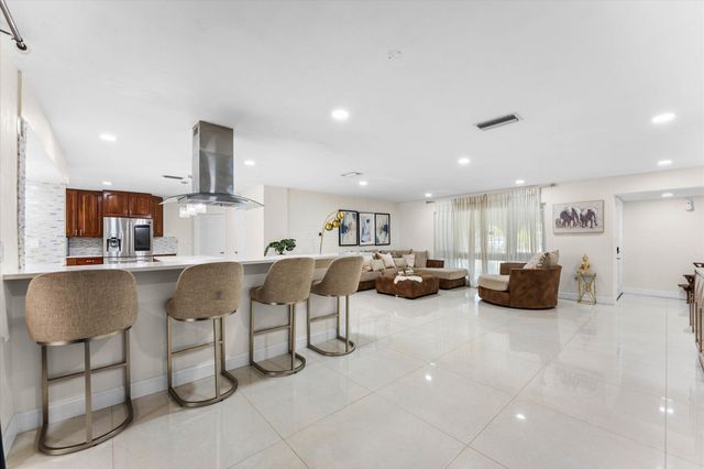 8951 SW 51st Place, Cooper City, FL 33328