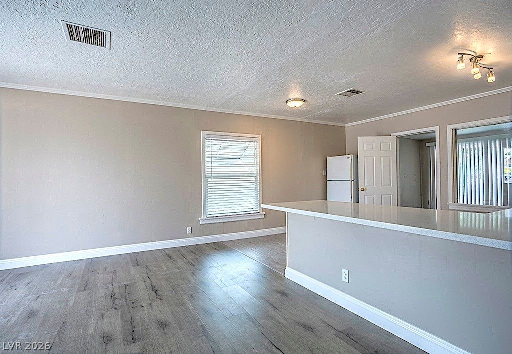 Image 17 of property listing at 911 North 1st Street, Las Vegas, NV 89101