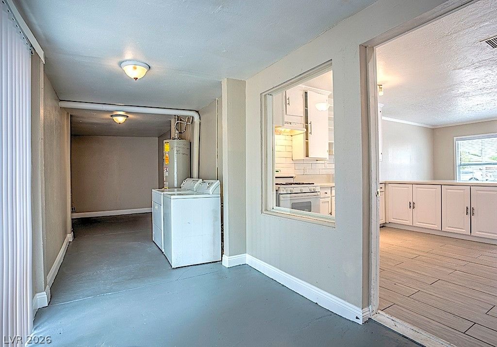 Image 21 of property listing at 911 North 1st Street, Las Vegas, NV 89101