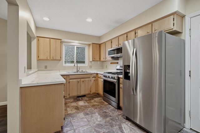 5523 Auto Club Road, Bloomington, MN 55437