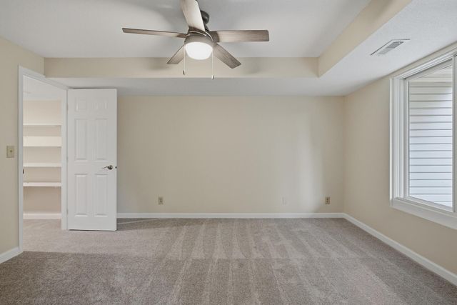 5523 Auto Club Road, Bloomington, MN 55437