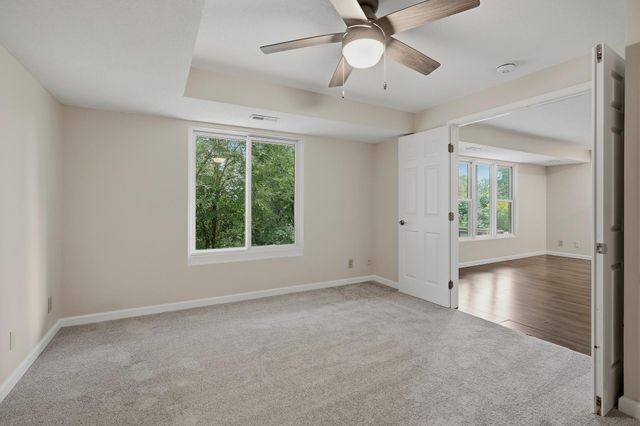 5523 Auto Club Road, Bloomington, MN 55437