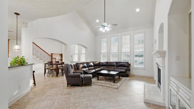 3602 Lindhaven Drive, Pearland, TX 77584