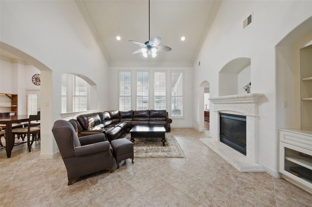 3602 Lindhaven Drive, Pearland, TX 77584