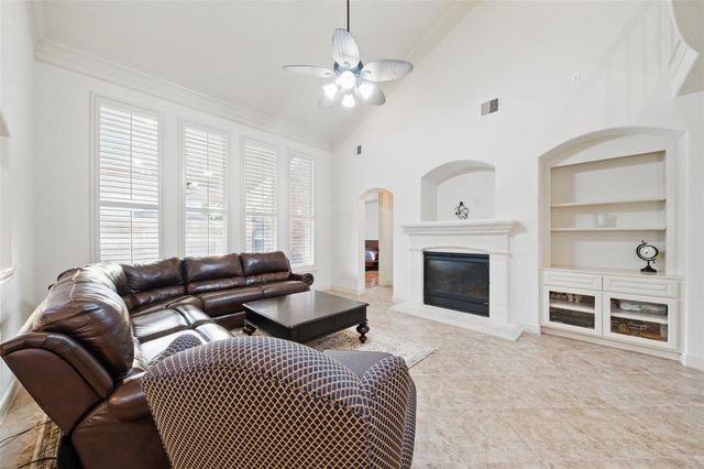 3602 Lindhaven Drive, Pearland, TX 77584