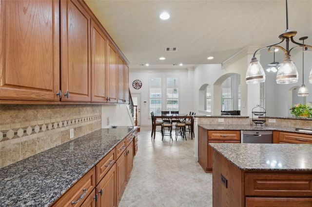 3602 Lindhaven Drive, Pearland, TX 77584