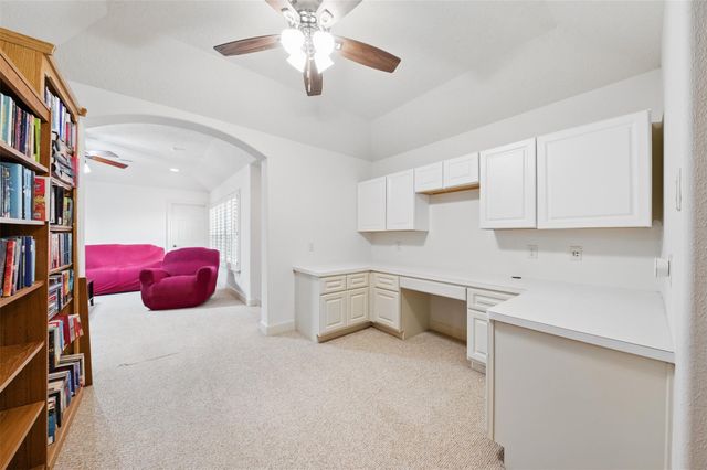 3602 Lindhaven Drive, Pearland, TX 77584