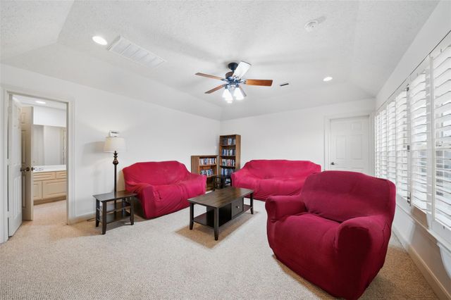 3602 Lindhaven Drive, Pearland, TX 77584