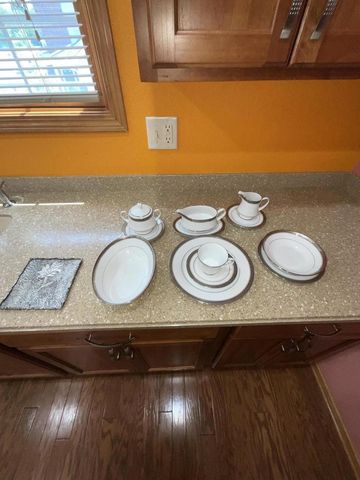 7918 Fredricksburg COURT #101, Bristol, WI 53104