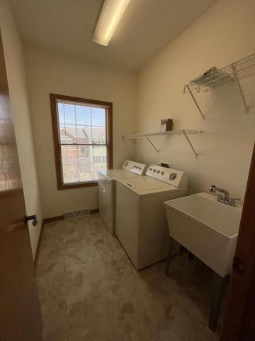 7918 Fredricksburg COURT #101, Bristol, WI 53104