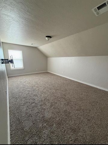 11424 NW 109th Street, Yukon, OK 73099