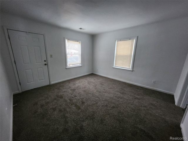 15389 Dixie, Redford Charter Township, MI 48239