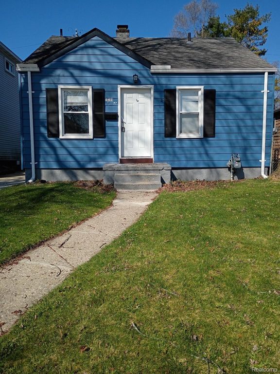 15389 Dixie, Redford Charter Township, MI 48239