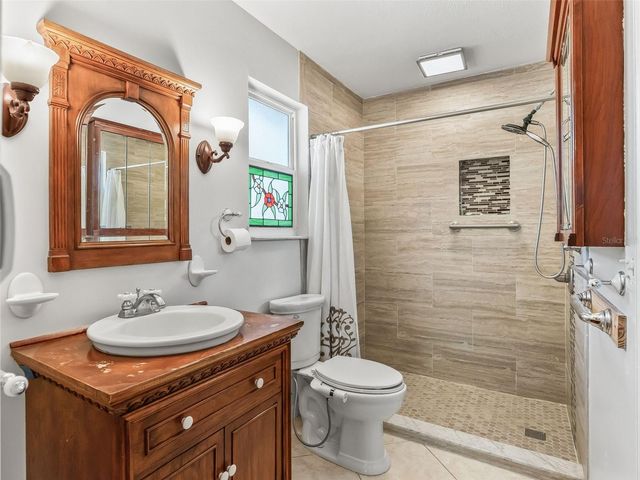 60 NE 52ND AVENUE, Ocala, FL 34470