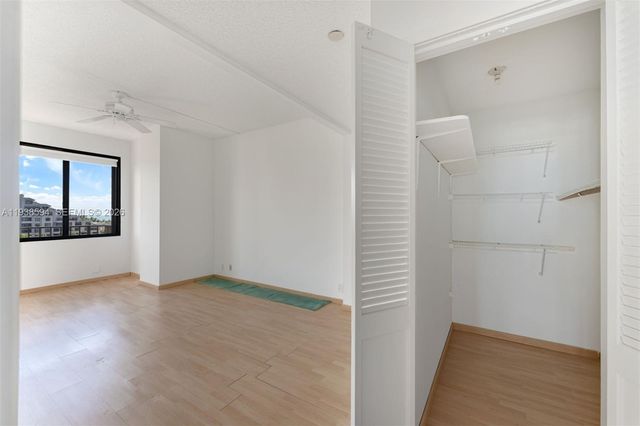 151 Crandon Blvd 600, Key Biscayne, FL 33149