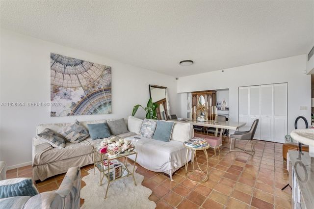 151 Crandon Blvd 600, Key Biscayne, FL 33149