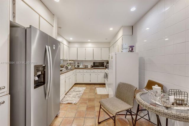 151 Crandon Blvd 600, Key Biscayne, FL 33149