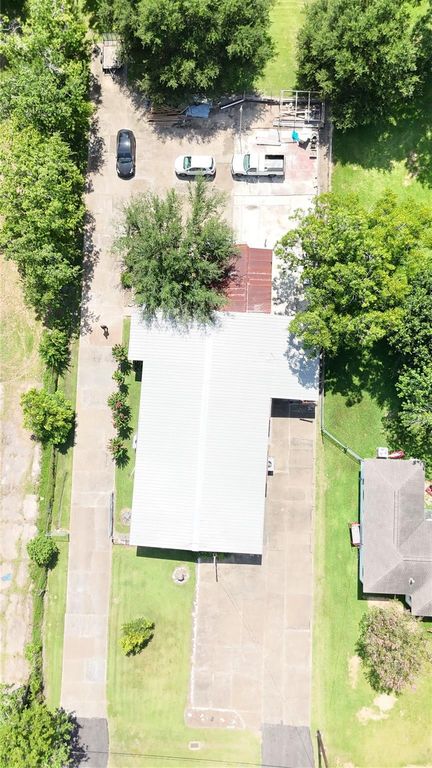2704 Sinclair Street, Pasadena, TX 77503
