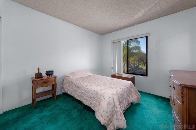 5114 Bloch St, San Diego, CA 92122