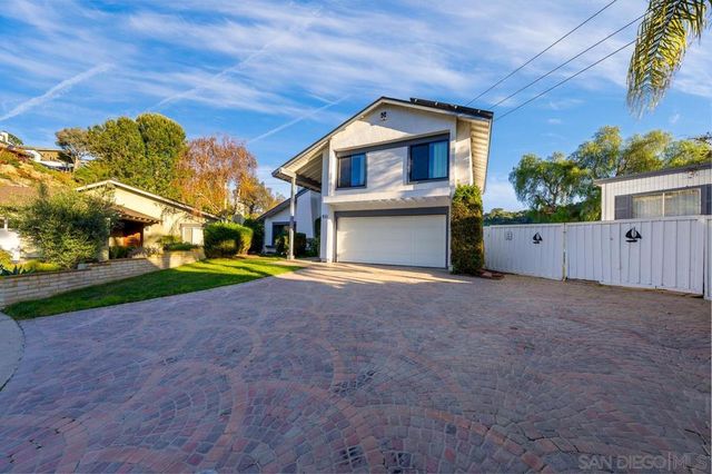 5114 Bloch St, San Diego, CA 92122