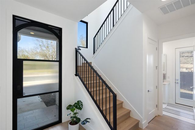 1101 Emerald Forest CV, Austin, TX 78745