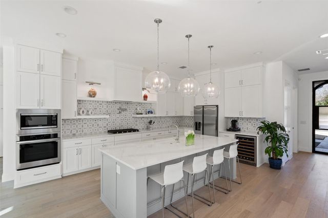 1101 Emerald Forest CV, Austin, TX 78745