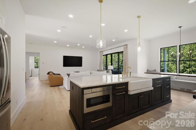 2124 Starlight Lane, Morganton, NC 28655