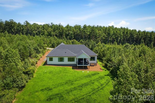 2124 Starlight Lane, Morganton, NC 28655