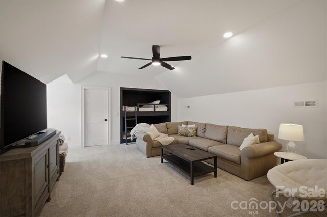 2124 Starlight Lane, Morganton, NC 28655