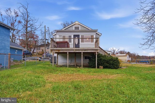 1 BEACH RD, Glen Burnie, MD 21060