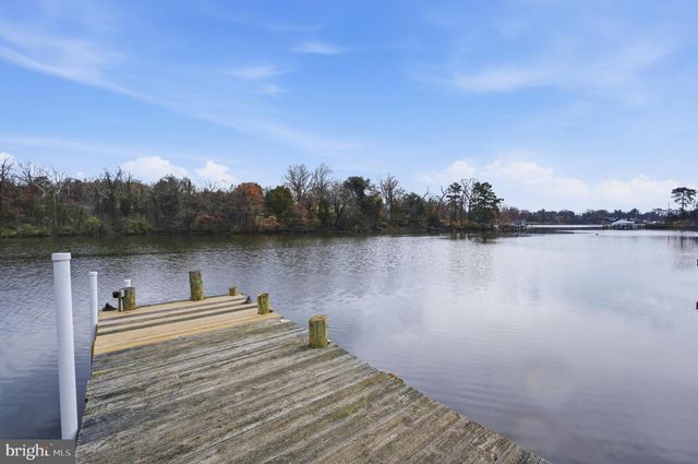 1 BEACH RD, Glen Burnie, MD 21060