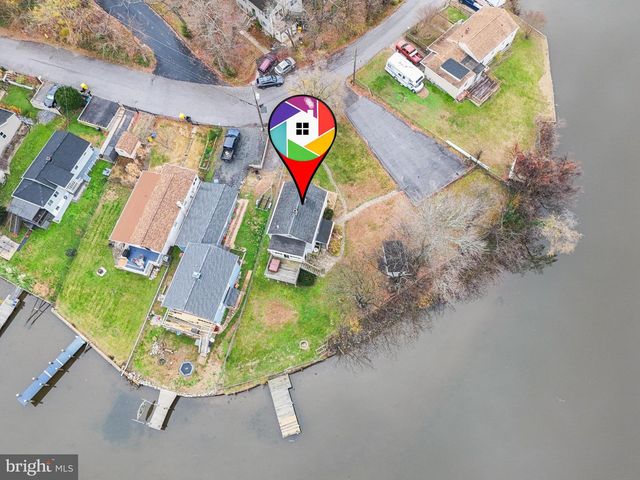 1 BEACH RD, Glen Burnie, MD 21060