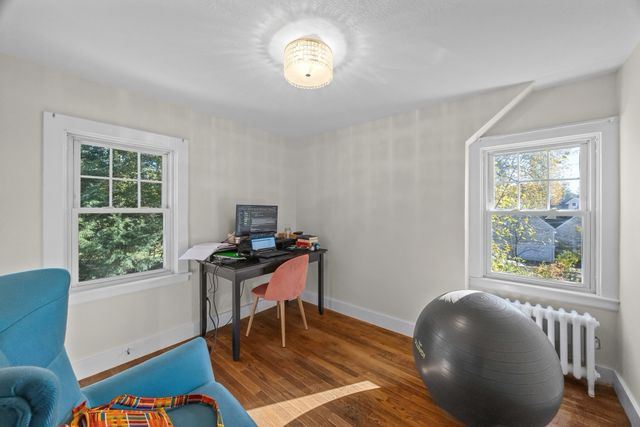 12 Gates Rd, Shrewsbury, MA 01545